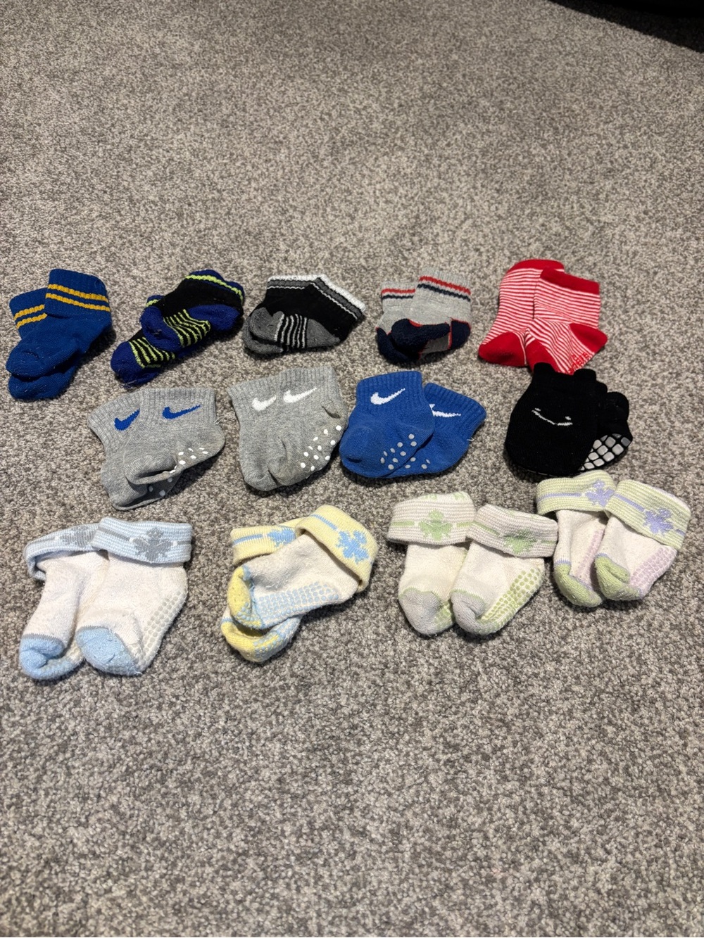 Baby/Toddler Assorted Socks - Bombas, Nike, and Misc (6-18 mo) with and wo grip